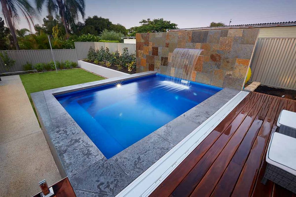 plunge-pool