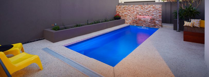 tips-for-balancing-pool-aesthetics-with-functionality-blogimage1