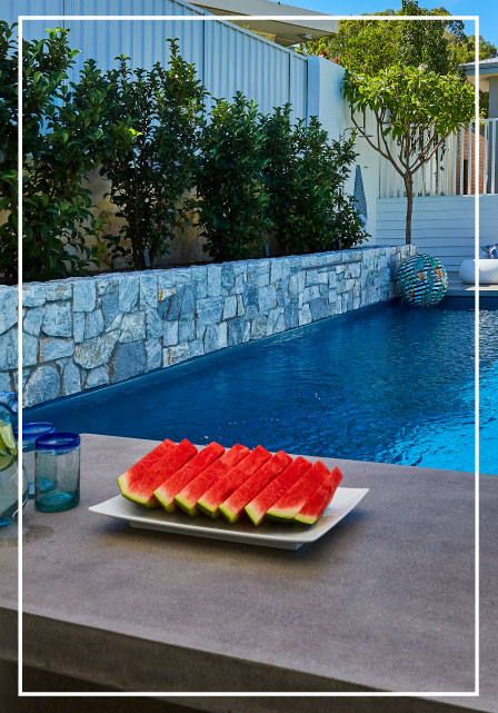 tips-on-how-to-style-your-poolside-blogimage2-m